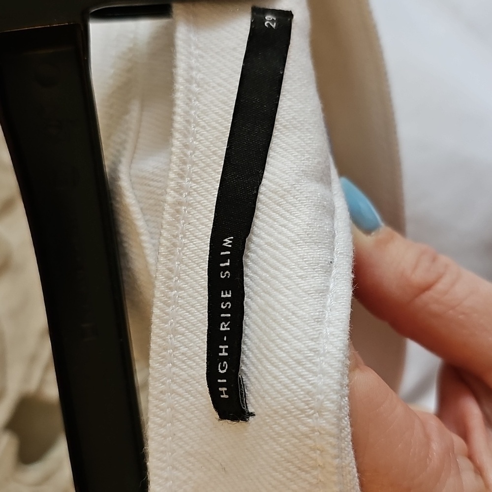 Banana Republic White High-Waisted Jeans - Picture 5 of 11